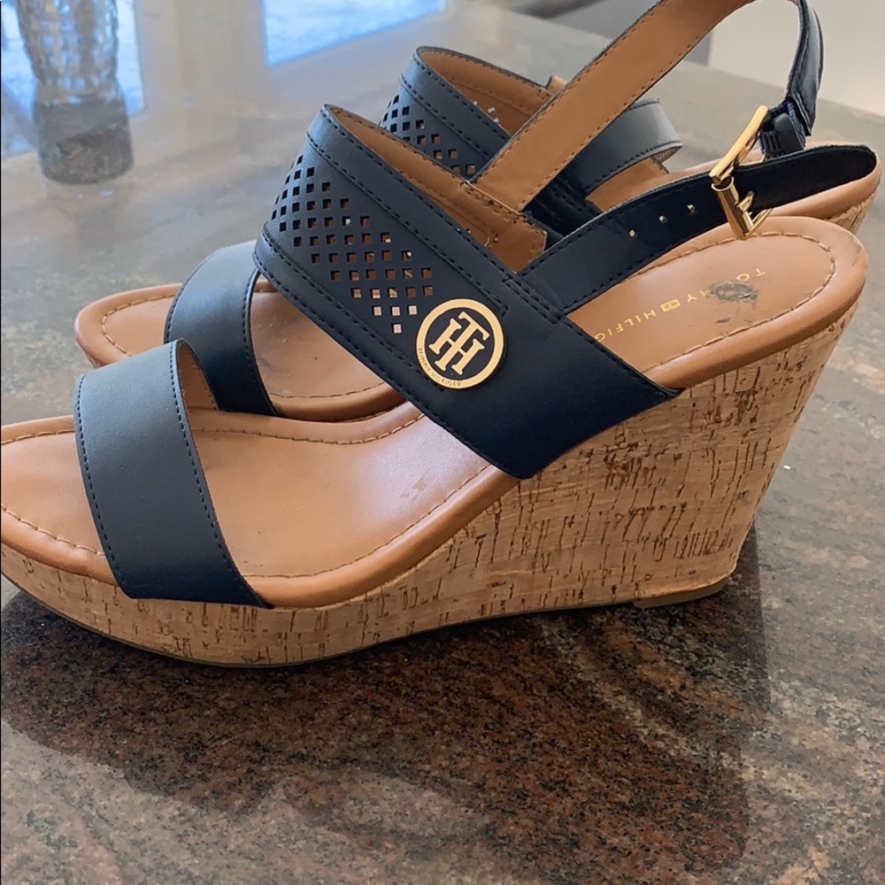 Sandal.. navy blue
